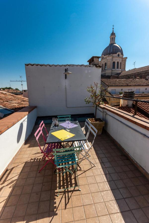 La Terrazza Apartment - Smart Holiday Mantova Kültér fotó